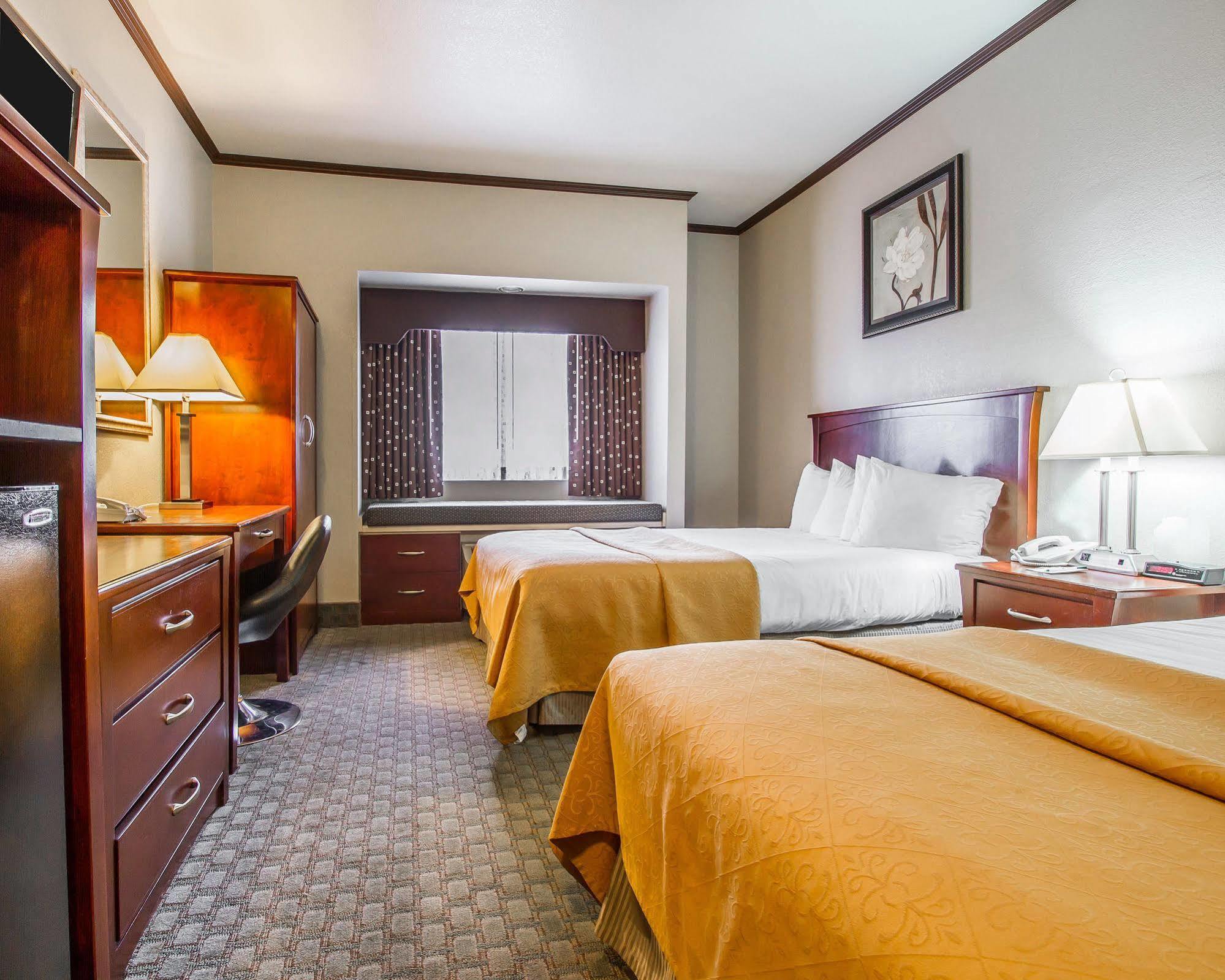 Quality Inn Chandler I-10 Buitenkant foto